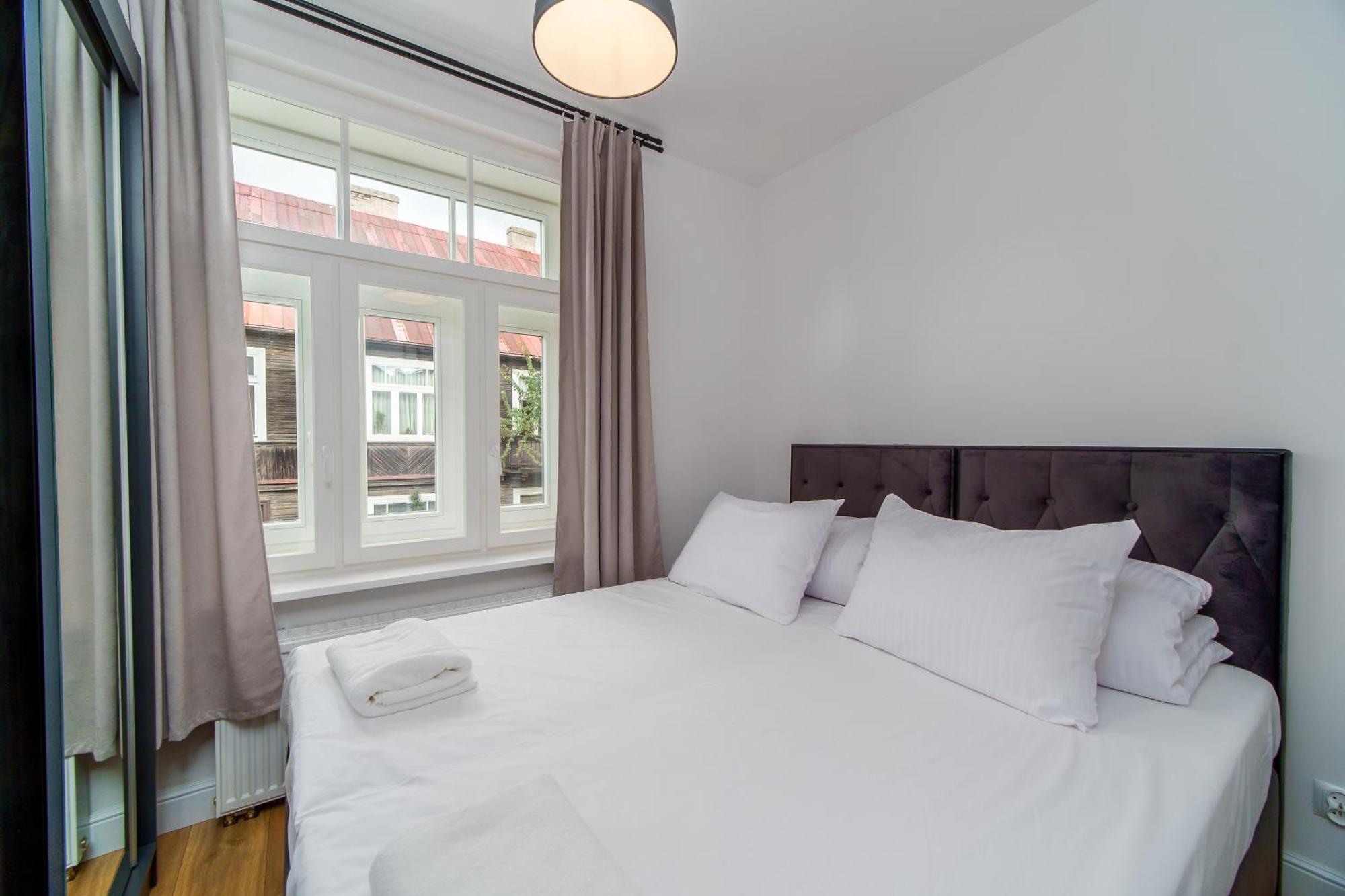 Zlota 8 Apartments เบียวิสตอก ภายนอก รูปภาพ